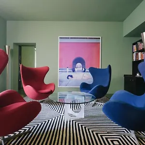 3 10 Corso Milan